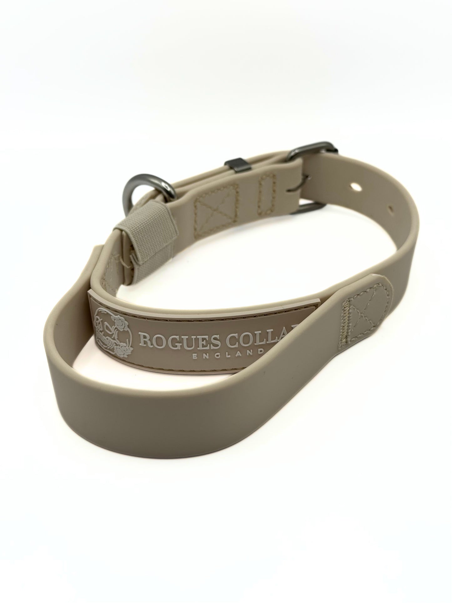Forest Falls - 2.5cm Biothane Dog Collar with Handle - Champagne Sands